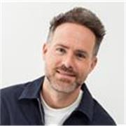 Actualmente profesor universitario UP Ciudad de México