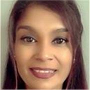 English tutor who teaches students of all ages and levels.