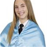 Graduada del grado de historia, cursando el máster de profesorado en la universidad de Jaén. Tengo experiencia con niños. 