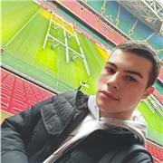 Bonjour, je donne des petits cours ou de l'aide pour des problèmes en mathématiques au niveau collège