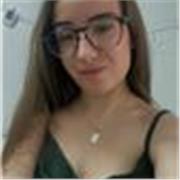 Tengo el título de bachillerato, vivo en madrid y soy buena en matemáticas 
