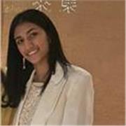 Profesora de inglés que da clases a todas las edades (colegio, profesionales…)