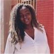 
Soy profesora de inglés y doy clase entre niños hasta adultos y mi inglés es totalmente nativo.