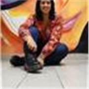 Profesora de lengua y literatura para niños y adolescentes