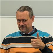 Laureato in Ingeneria elettronica offre lezioni di matematica