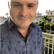 Soy un profesional con mas de 20 años de experiencia en el mundo de las IT. Experiencia en Excel, access, SQL. Me dirijo a alumnos de cualquier edad