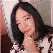 Profesor de psicología, imparte clases en EGB2 y EGB1