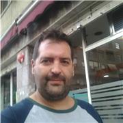 Cocinero con más de 20 años de experiencia en el sector,demostrables,sin formación académica pero comenzando desde bajo,fregando,soy agradable y abierto a opiniones