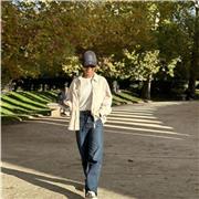 Profesora de Marketing y Negocios, especializada en ventas online. Enseño a emprendedores y negocios a aumentar sus ventas