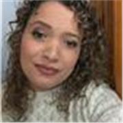 Llevo 20 años en España siempre trabajando cara al público, algo que hizo practicar el castellano fluido.