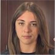 Estudiante en tercero de Medicina. Conocimientos sólidos y muy recientes multidisciplinares, especificamente en EBAU. 