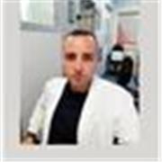 Si garantisce la preparazione di materie scientifiche come chimica e biologia per studenti delle medie, superiori e universitari.
