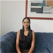Friendly and patient English tutor offering engaging online lessons for children and teenagers of all learning levels