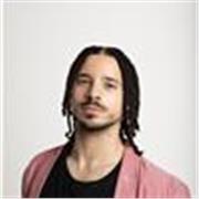 Profesor/a de inglés con experiencia ofrece clases personalizadas para todas las edades — online y presenciales