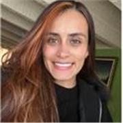 Aprende español auténtico con una psicóloga colombiana apasionada por conectar con personas