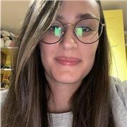 Laureanda in lettere col massimi dei voti impartisce lezioni private delle seguenti discipline : italiano, storia, geografia e latino per studenti di scuole medie e superiori
