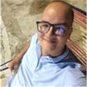 Profesor de contabilidad para alumnos nuevos que quieran abarcar esta excelente profesión