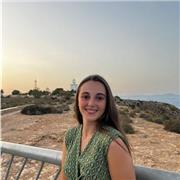 Graduada en Magisterio da clases a alumnos de Primaria de cualquier asignatura