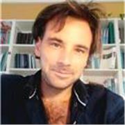 Tutor privato di storia e filosofia abilitato all'insegnamento di italiano offre lezioni private su tutte le materie umanistiche