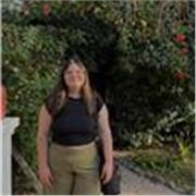 Profesora de Literatura para niños de nivel secundario. Clases con modalidad virtual