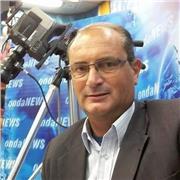 Docente con esperienza di insegnamento in scuole pubbliche e private. 
Esperienza nella Pubblica Amministrazione locale come Assessore e nella polizia municipale