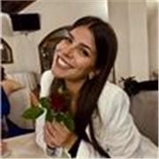 Laureata in Lingue e Culture per la Mediazione Linguistica offre lezioni di italiano per stranieri