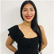 Profesora que imparte clases de administración