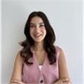Merhaba, ben Psikolog Ayşenur Özgür. Çocuk, ergen ve ebeveynleri ile çalışıyorum.