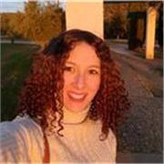 Graduada en Bioquímica con máster de profesorado. Doy clases de química, matemáticas y biología presenciales y online.