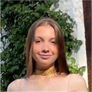 Soy estudiante de medicina y doy clases particulares de Primaria y ESO de Lengua, matemáticas, física y química, inglés y francés 