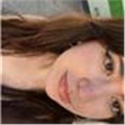 Profesora titulada en Inglés con un año de experiencia.