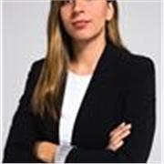 Soy una profesora de español dinámica y paciente, enfocada en que mis estudiantes ganen confianza al comunicarse