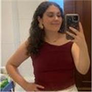 Graduada en química imparte clases de matemáticas, física y química nivel ESO y BACH.