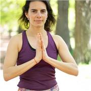 Profesora de Yoga dicta cursos de consciencia corporal, relajación y bienestar