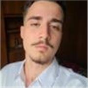 Professor de Matemática com experiência em aula online e presencial