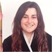 graduada en química con máster en técnicas experimentales y actualmente trabajando como técnico superior de investigación