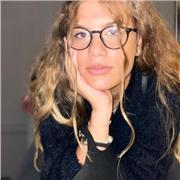 Studentessa per ripetizioni di tutte le materie, scuola elementare e media