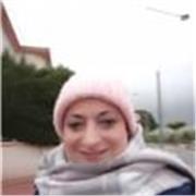 Profesora de español apto para estudiantes de diferentes edades y niveles.