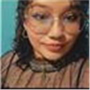 Profesora de inglés apta en adolescentes y niños. 