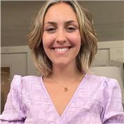 Profesora de Lengua Castellana para alumnado de Educación Primaria