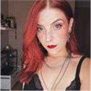 Profesora titulada en Audiovisuales e Historia del Arte, con más de 10 años de experiencia trabajando como creadora audiovisual.