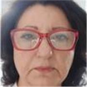 Insegnante di matematica e scienze impartisce lezioni private online a studenti di scuola media e studenti dsa bes
