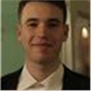 Studente universitario, madrelingua italiano e tedesco, seguo le lezioni in inglese e ho conseguito la certificazione C1 ielts