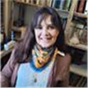 Licenciada en Museologia imparte clases a interesados de todas las edades, en castellano y on line