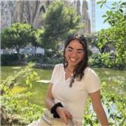 Estudiante de Biología, imparto clases a alumnos hasta nivel bachillerato. También matemáticas, química y física. Presencial tambi