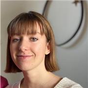 Professeur particulier donne cours d'anglais de renforcement et d'approfondissement