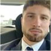 Profesor imparte clases de italiano, inglés, latín para todas las edades