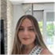 Soy estudiante de física y llevo 3 años dando clases particulares a niños