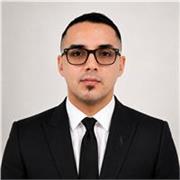 Maestro de idiomas con más de 8 años de experiencia dando clases de inglés , español y francés . Egresado de UABC Whats