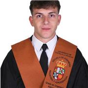 Alumno en último año de ingeniería aeroespacial. Me gustaría dar clase a personas de hasta Segundo de bachillerato.